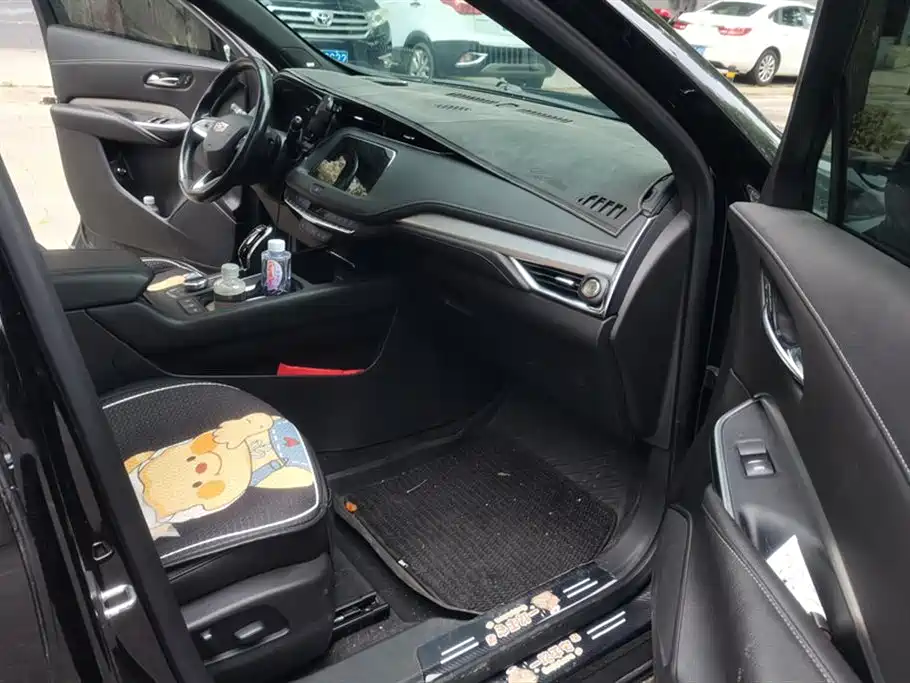 Cadillac XT4 2020 Facelift 28T 4WD Leading фото 8
