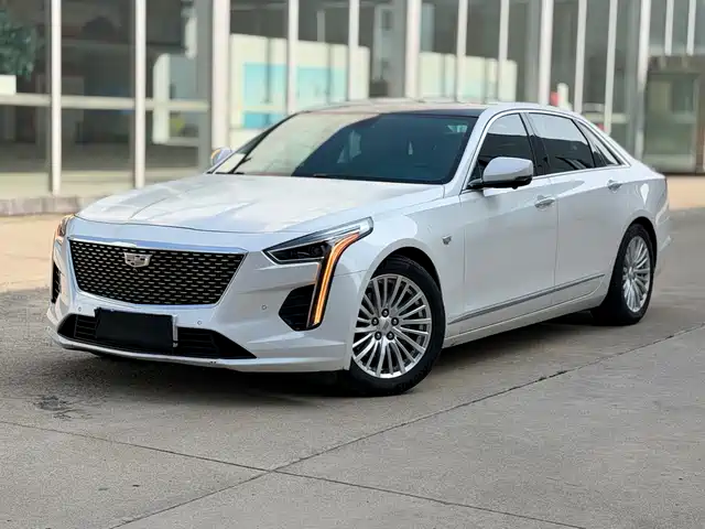 CADILLAC CT6