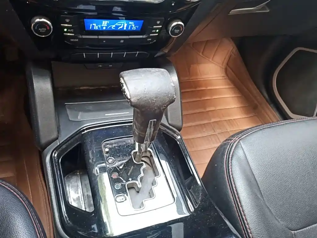 Geely GX7 2015 2015 Sport 2.0L Automatic Luxury