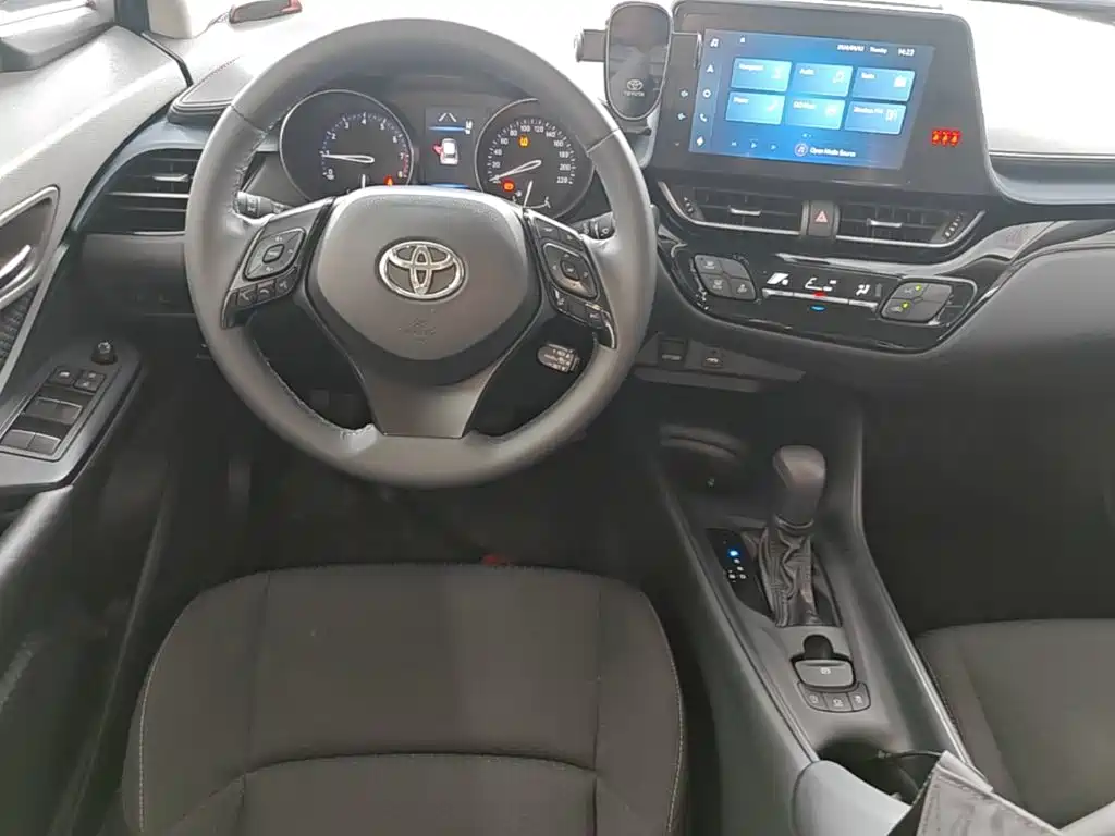 Toyota IZOA 2022 2021 2.0L Yixiang Edition