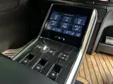صورة 28 - Lexus LM