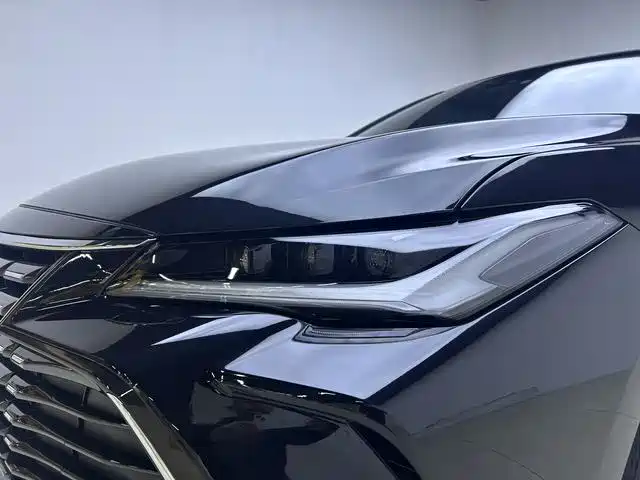 Toyota Avalon 2023 2.0L Premium Selection фото 19