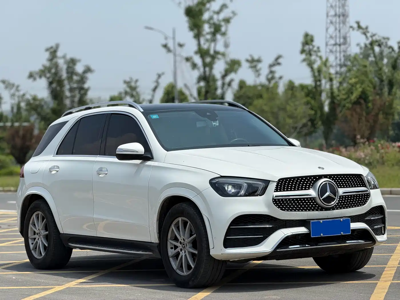 Mercedes-Benz GLE 2020 Facelift GLE 350 4MATIC Fashion Special Edition фото 3