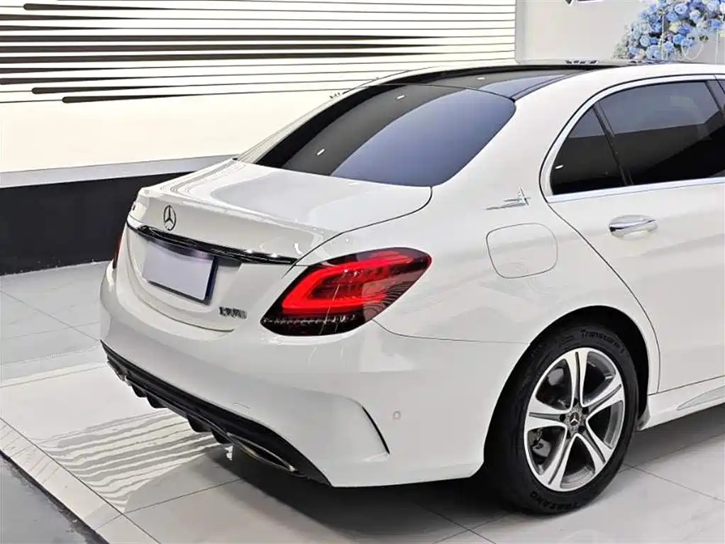 Mercedes-Benz C-Class 2019 Facelift C 260 L Sport фото 10