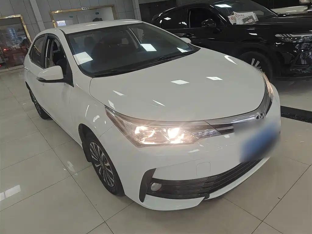 Toyota Corolla 2017 Facelift 1.2T S-CVT GL фото 22