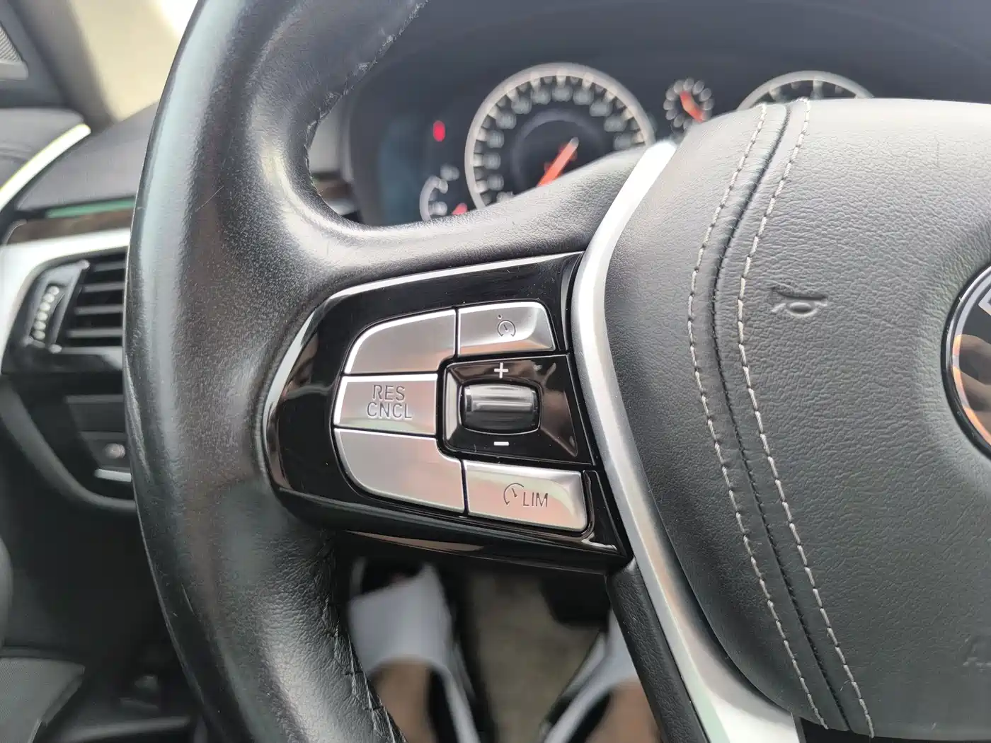 BMW 5 Series 2019 Facelift 525Li Luxury Package фото 23
