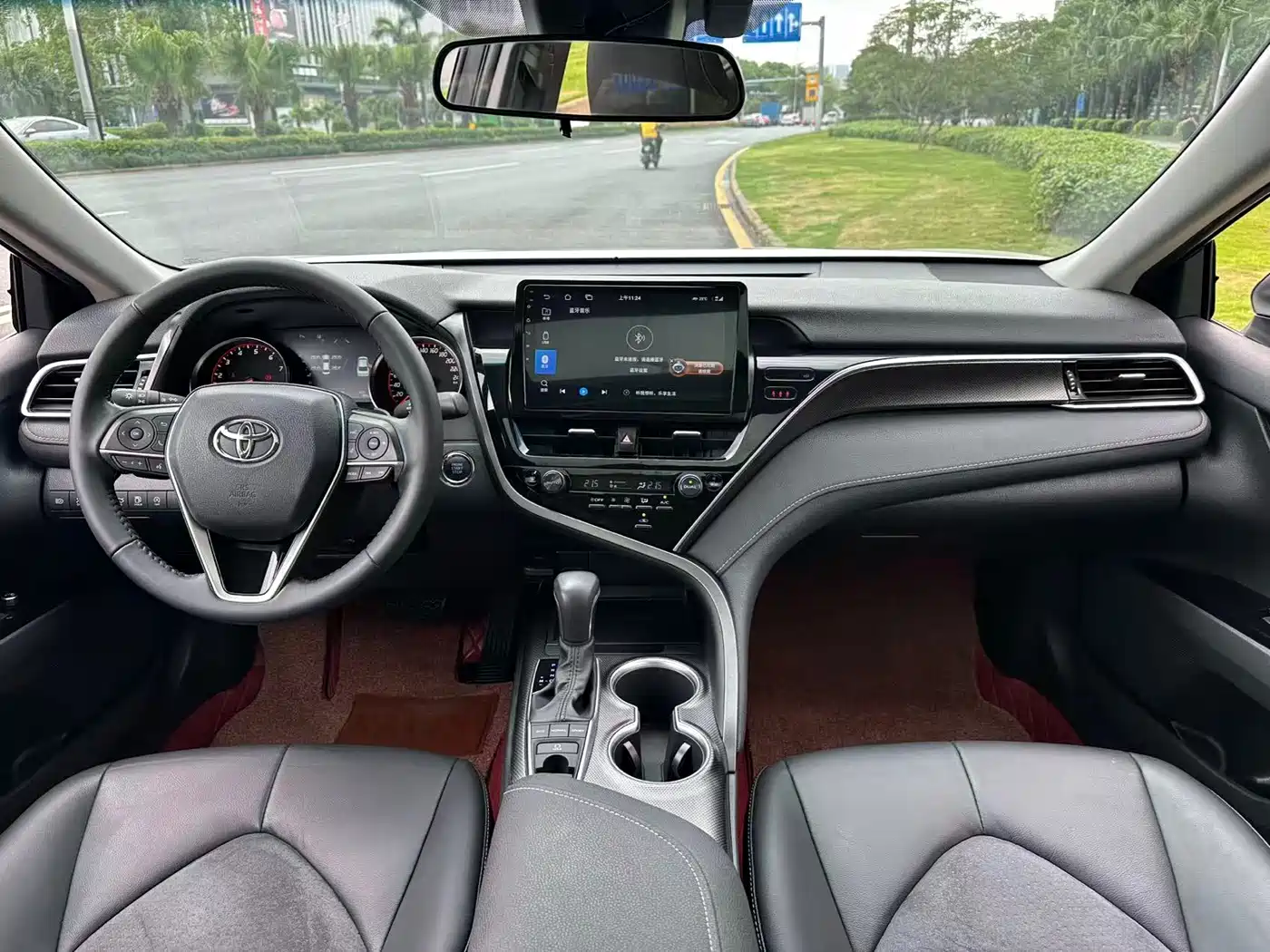 Toyota Camry 2021 2.0S Sporty Edition фото 8