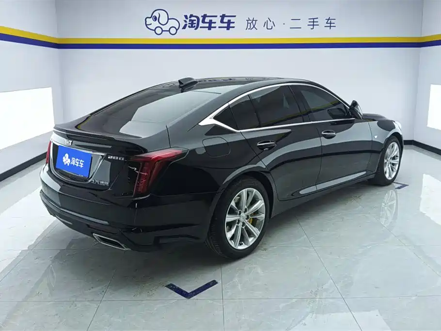 CADILLAC CT5