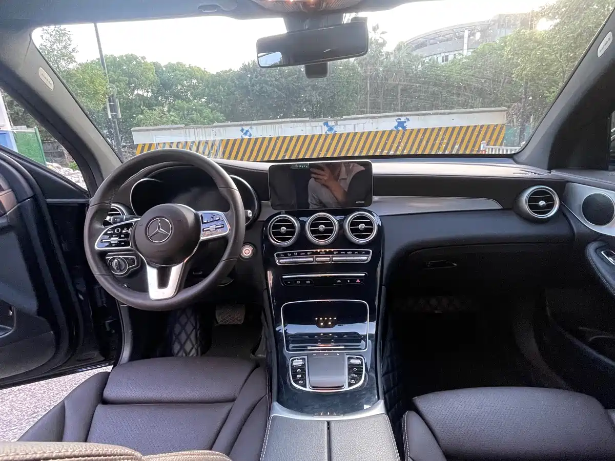 Mercedes-Benz GLC 2021 GLC 260 L 4MATIC Luxury фото 15