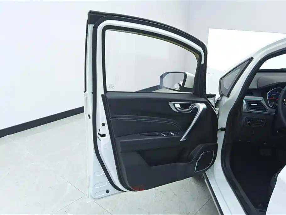 GEELY AUTOMOBILE VISION X3