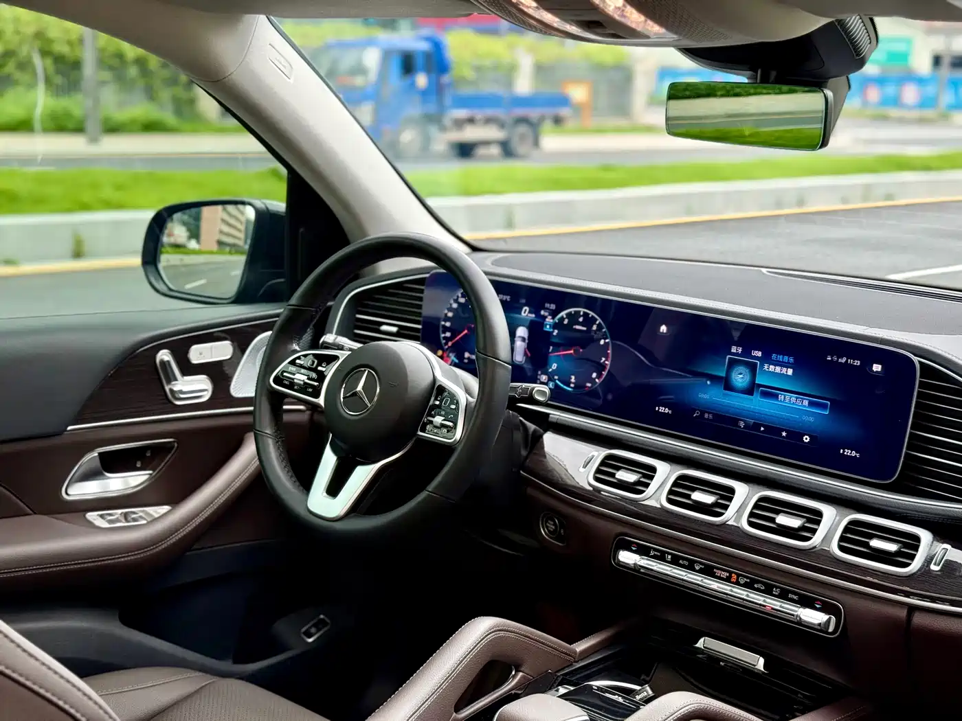 Mercedes-Benz GLE 2023 GLE 350 4MATIC Fashion фото 13