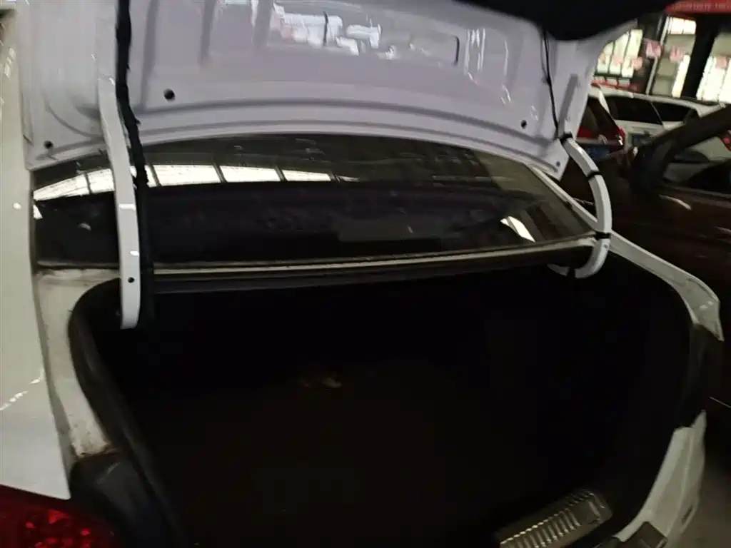 Chevrolet Cavalier 2019 320 Auto Sunroof Enjoyment Edition фото 19