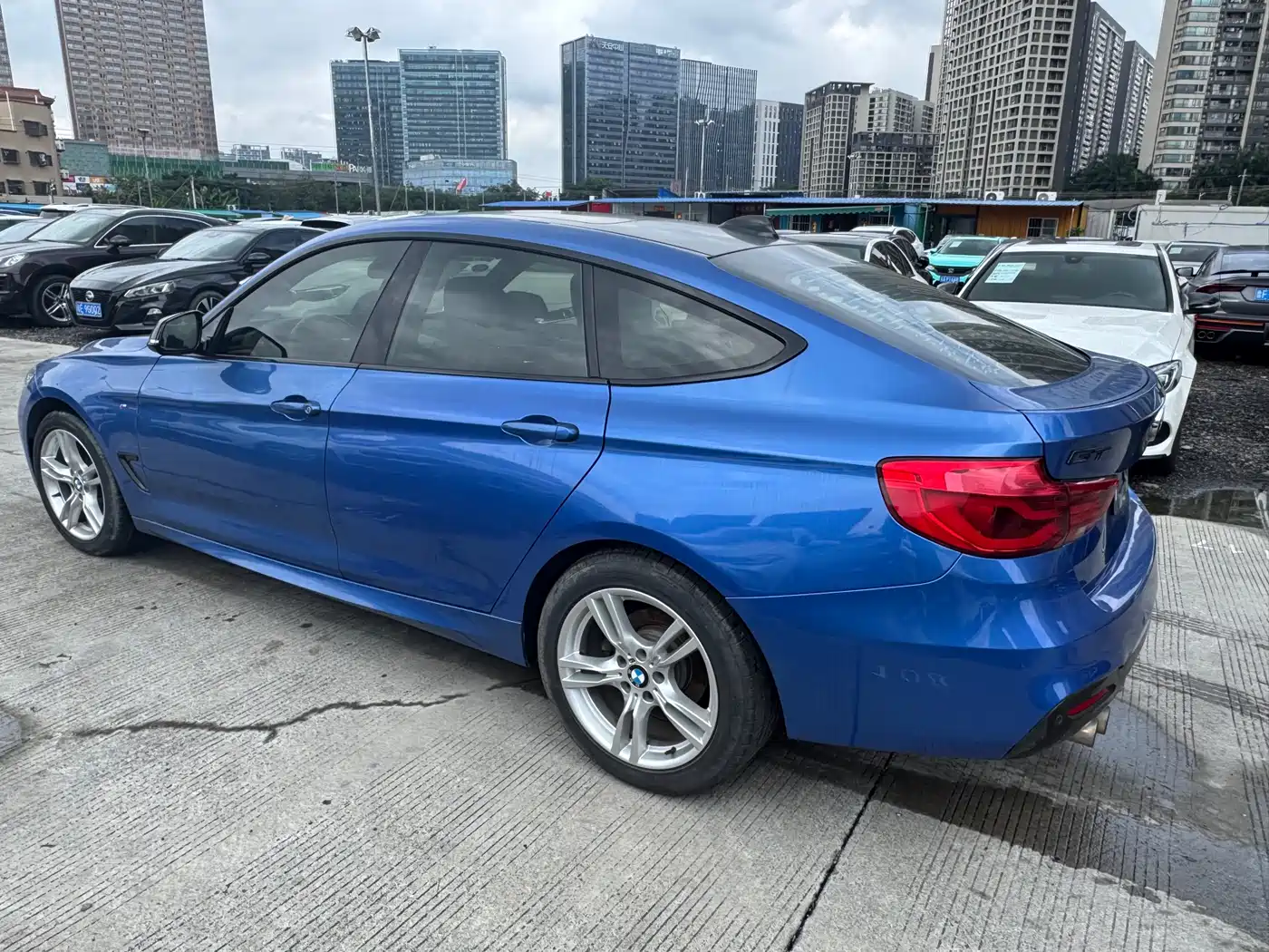BMW 3 Series GT 2016 320i Fashion Style фото 7