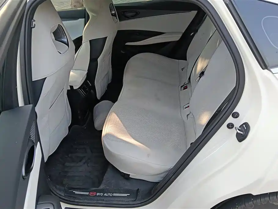 BYD SEAL 06 NEW ENERGY