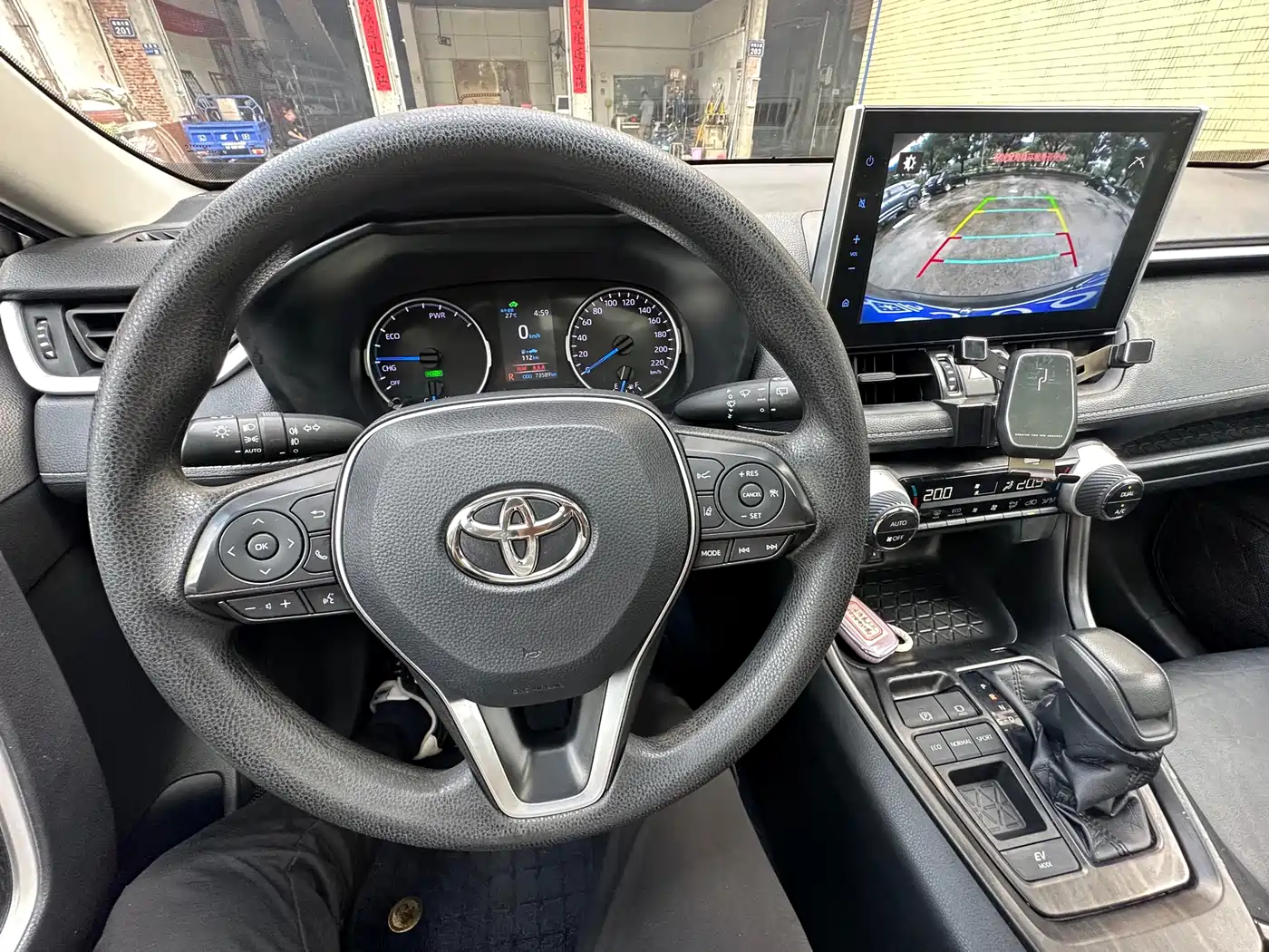 Toyota Wildlander 2020 Dual Engine 2.5L E-CVT FWD Luxury фото 12
