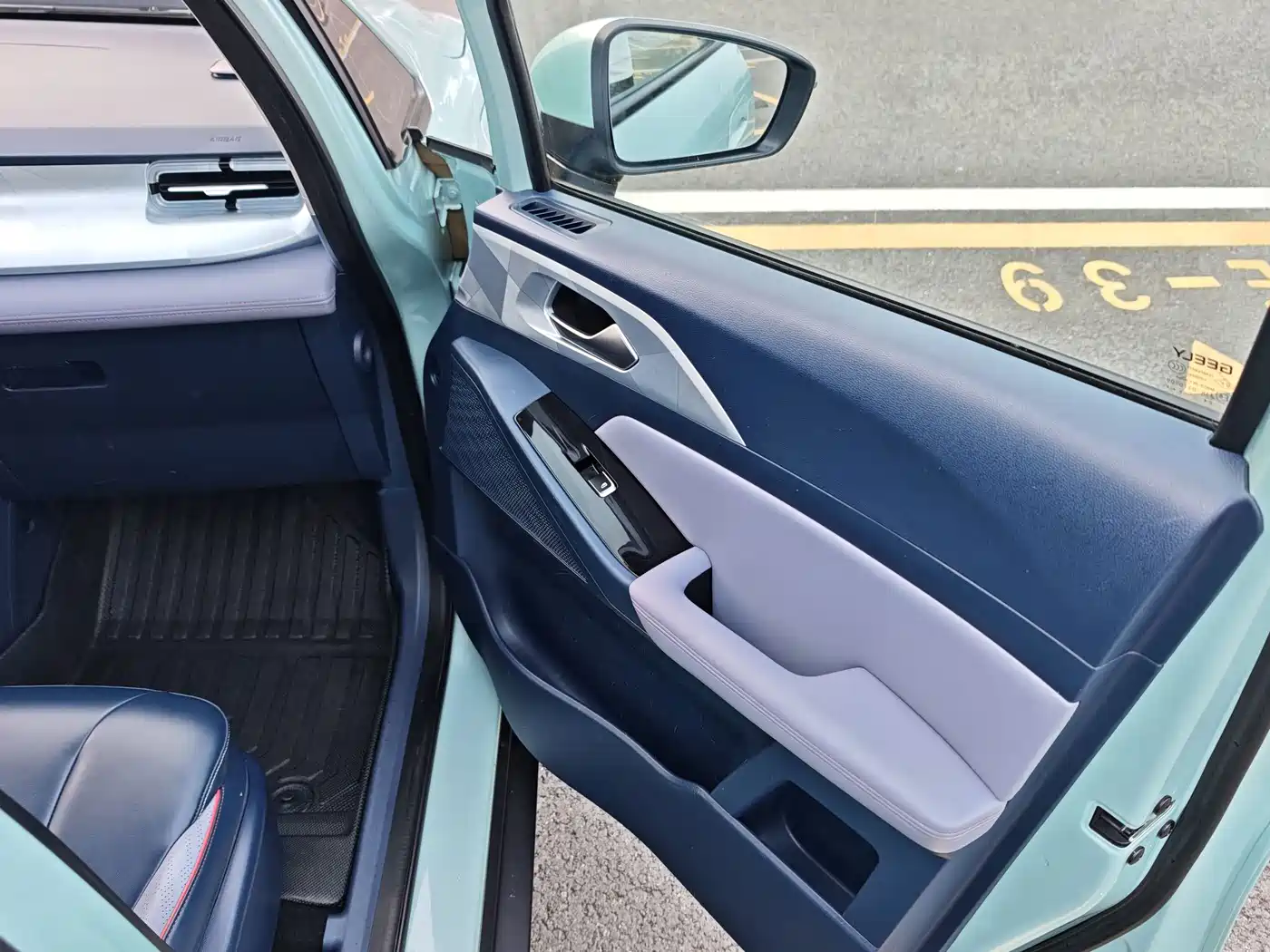 Geely Geometry E Firefly 2022 2022 320KM Well-behaved Tiger 4-seater