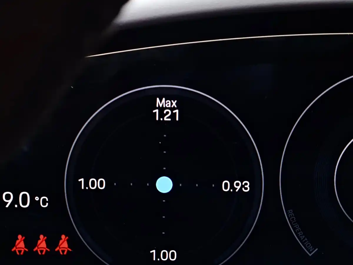 Porsche Taycan 2019 Taycan Turbo фото 26