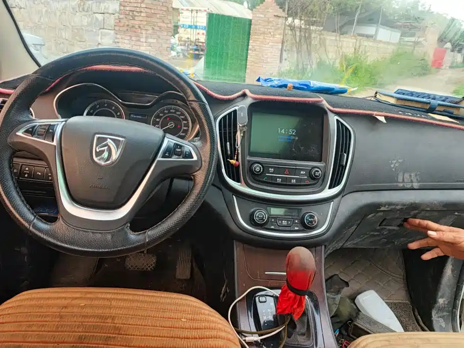 Baojun 560 2017 2017 Rhythm Edition 1.8L iAMT Premium Type