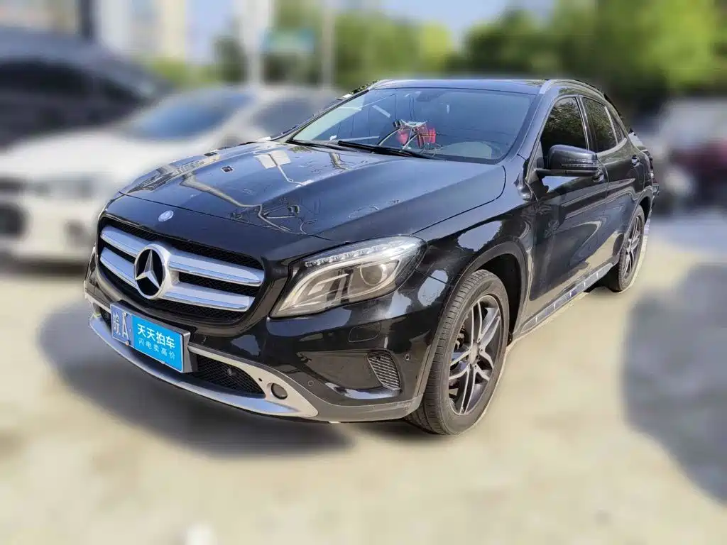 Mercedes-Benz GLA 2015 2015 GLA 220 4MATIC Fashion Edition