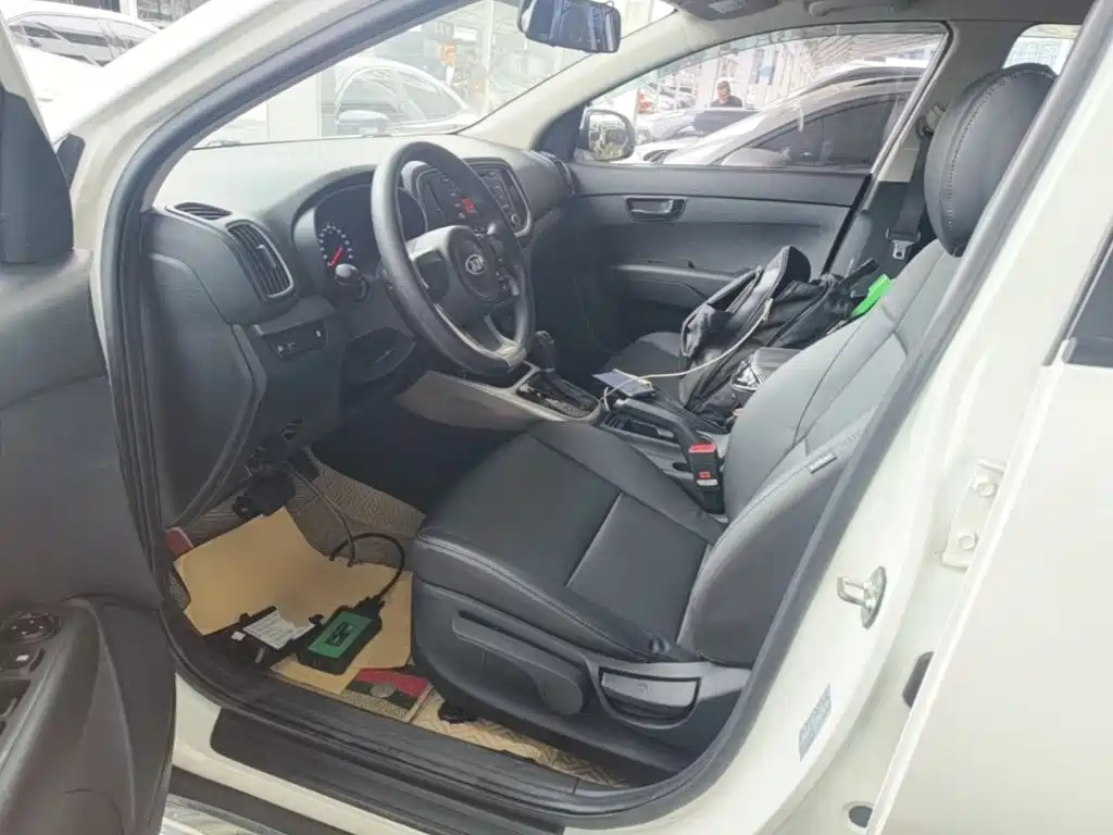 Kia KX3 2017 2017 1.6L Automatic Proud Elegance Edition