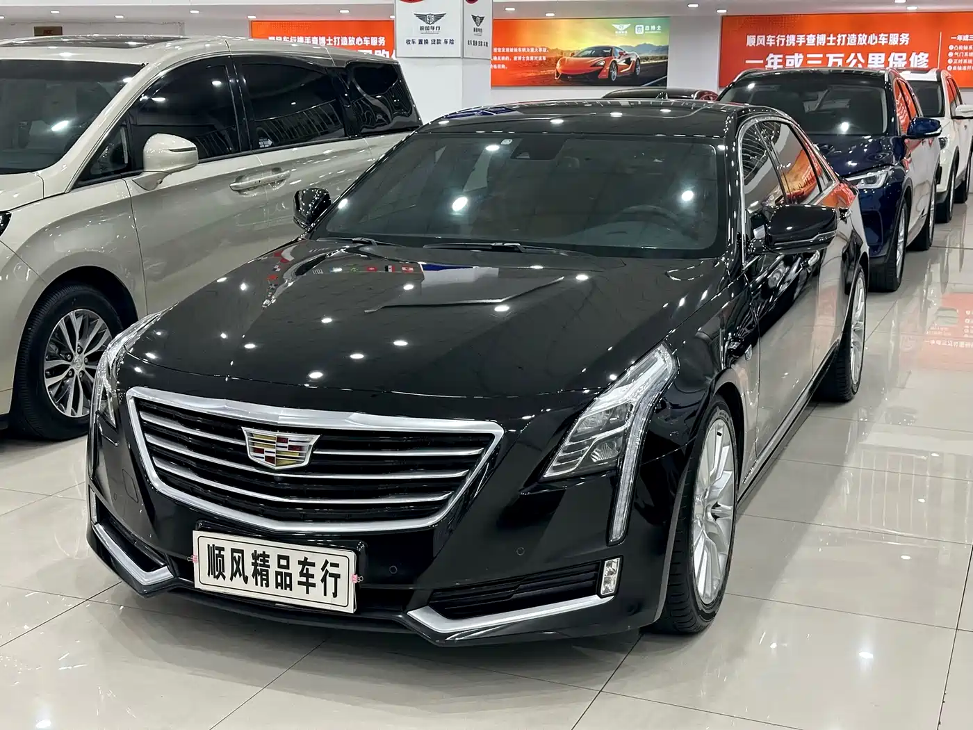 Cadillac CT6 2016 28T Leading фото 36