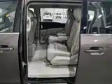 Фото 15 - Buick GL8