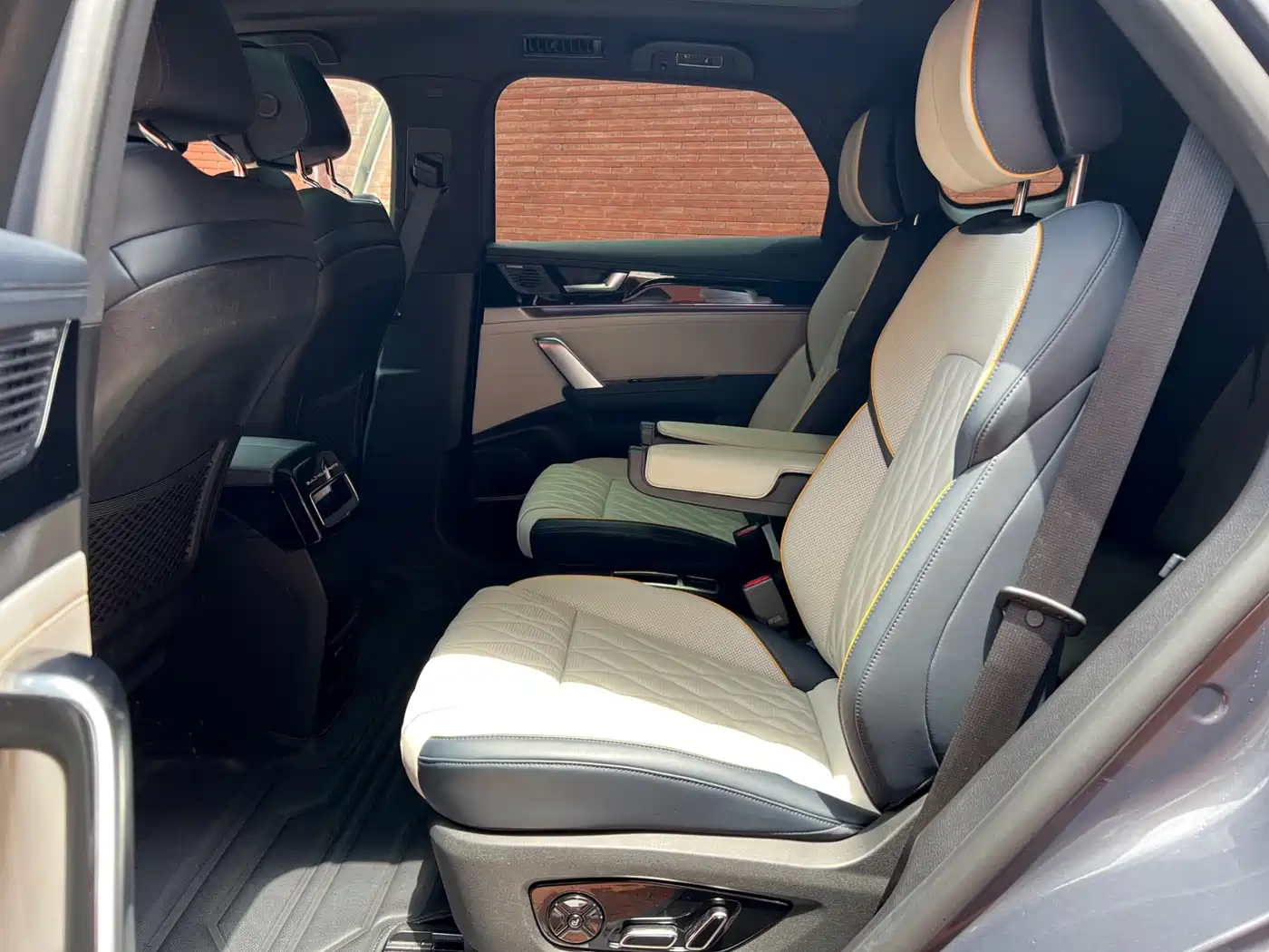 BYD Tang New Energy 2022 EV 635KM AWD Flagship фото 9