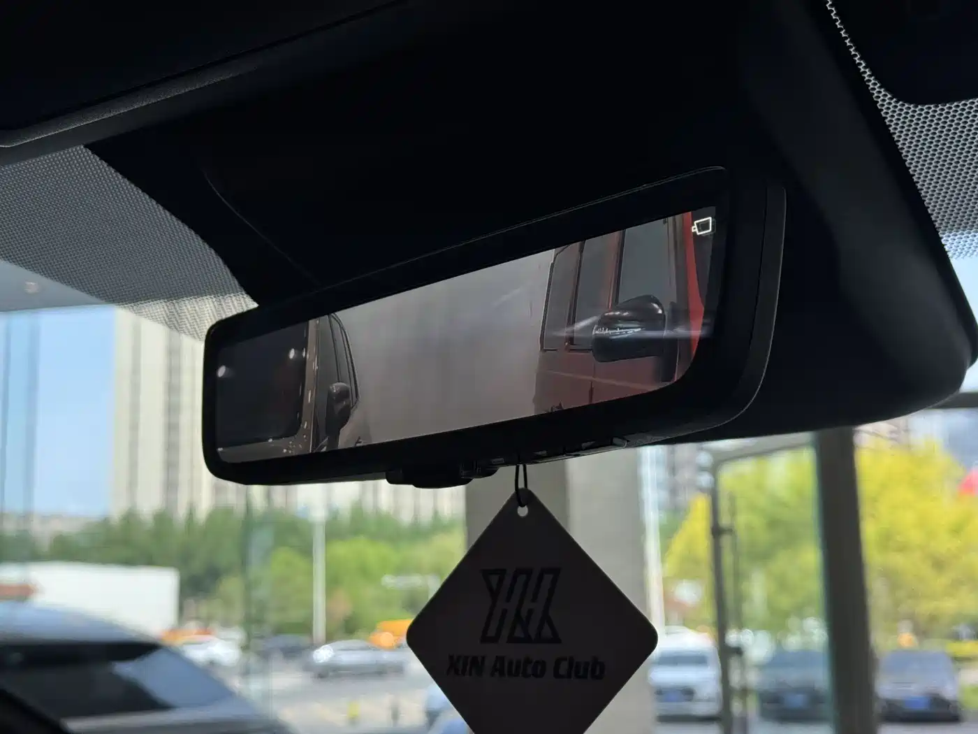 Toyota Alphard фото 18