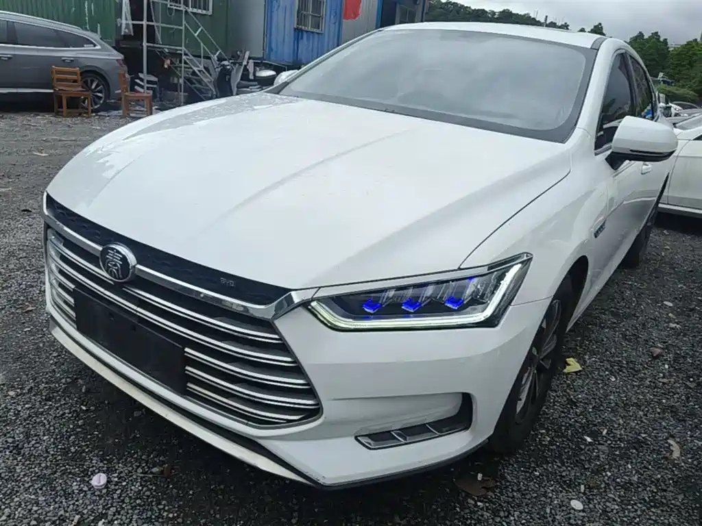BYD Qin Pro New Energy 2019 DM Super Edition 1.5TI Automatic Smart Connected Jin Xuan Type China VI фото 2