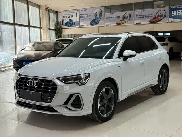 Audi Q3 35 TFSI, Стиль Драйв, 1.4T