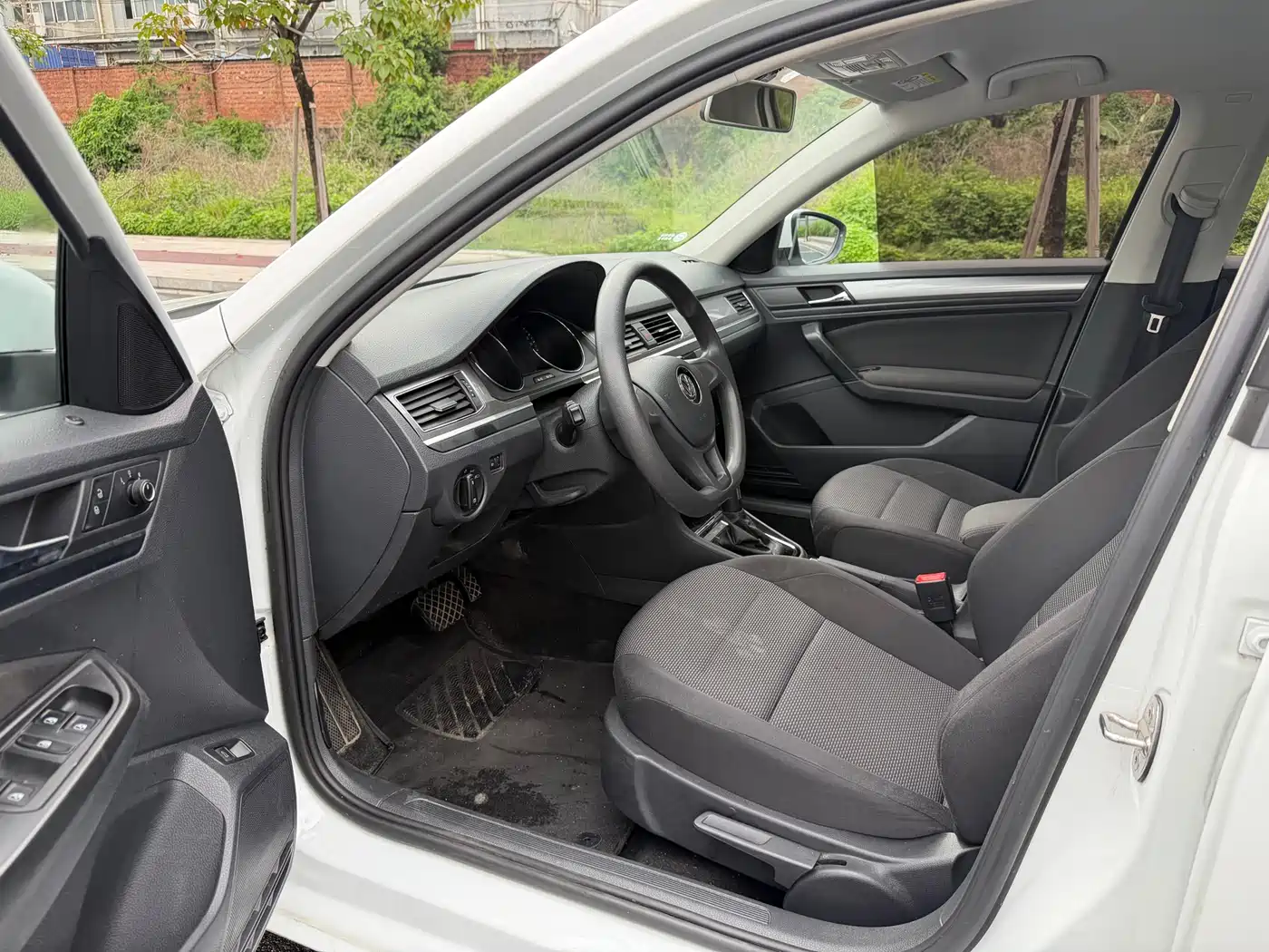 Volkswagen Bora 2019 Facelift 1.5L Automatic Fashion China V фото 4