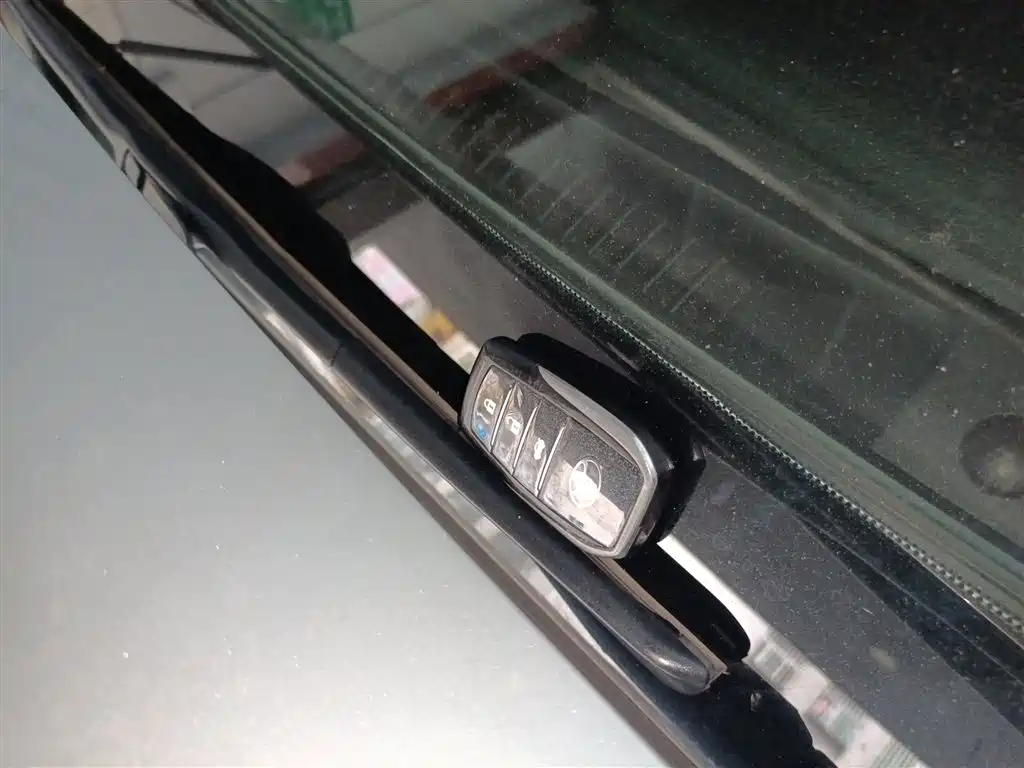Toyota Reiz 2013 2.5V Premium Edition фото 14
