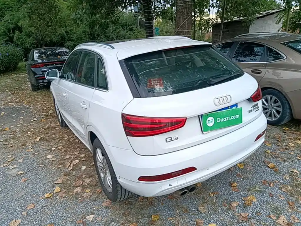 Фото 5 - Audi Q3
