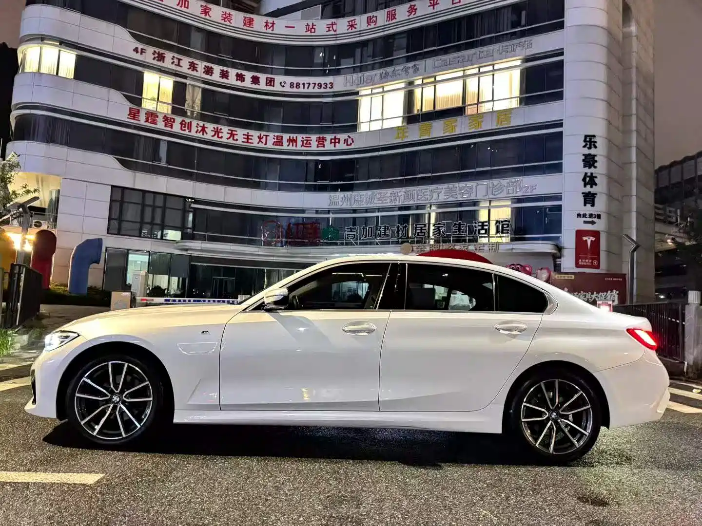 Фото 3 - BMW 3 Series