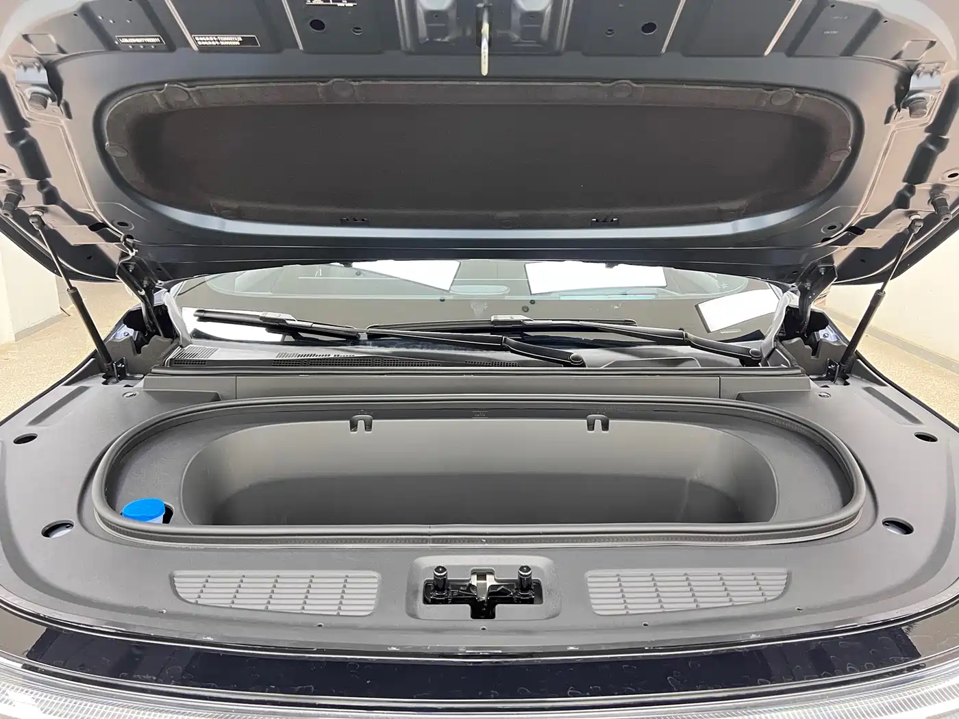 Nissan NX8 2026 2026 LiDAR Edition