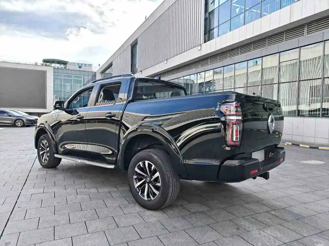 Great Wall Pao 2024 2023 2.0T Passenger Automatic Gasoline 4WD Sport GW4C20B