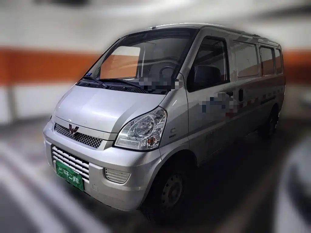 Wuling Motors Wuling Rongguang 2025 2021 1.5L Extended Basic Windowless Van 2-Seater L3C