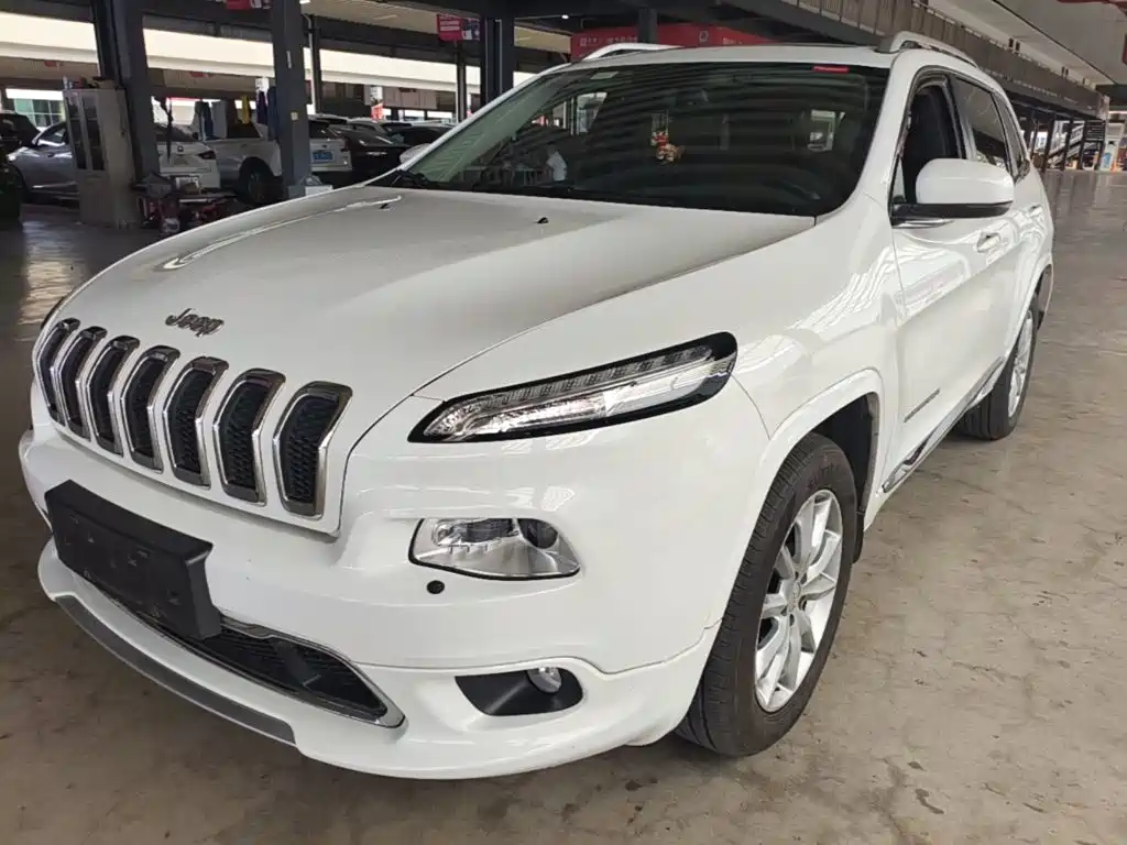 Jeep Cherokee 2017 — пригон из Китая