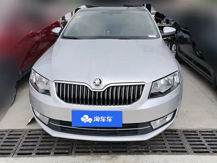 Škoda Octavia 2015 1.6L Automatic逸俊版 фото 2