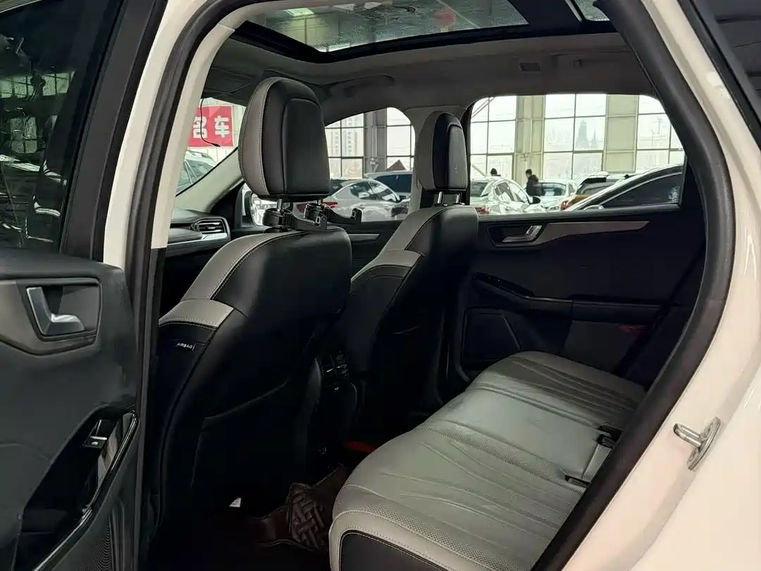 Ford Escape 2023 2024 Model EcoBoost 245 4WD Premium Edition