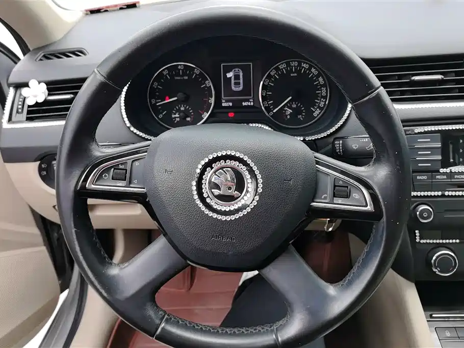 Škoda Octavia 2015 1.6L Automatic逸俊版 фото 15