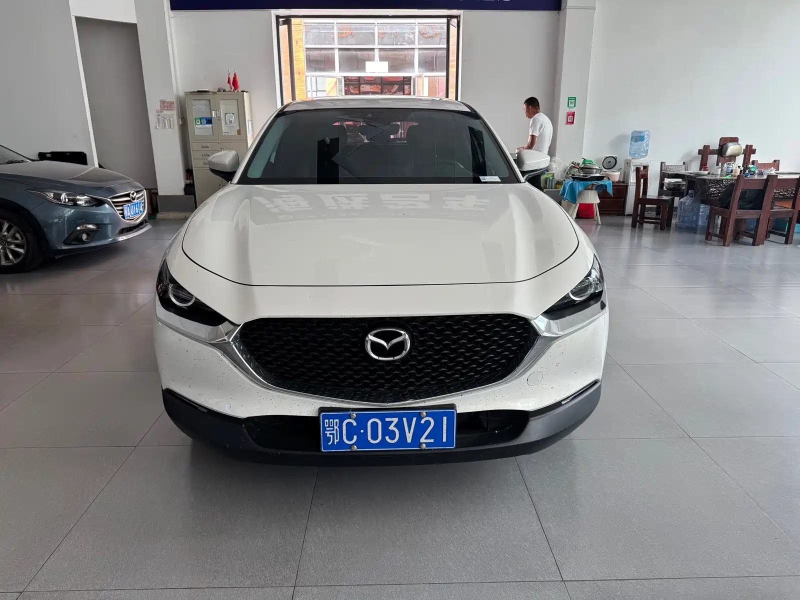 Фото 2 - Mazda CX-30