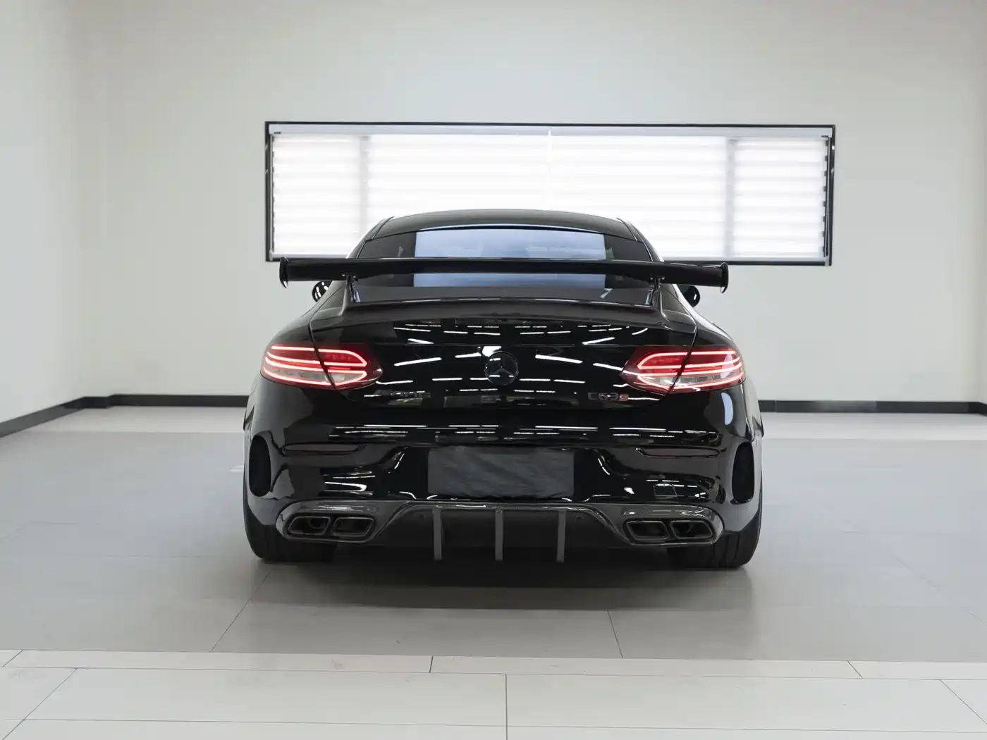 Mercedes-Benz C-Class AMG 2016 AMG C 63 S Coupe фото 4