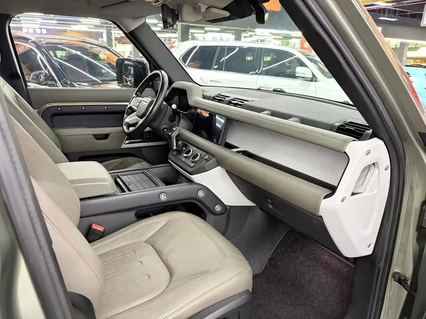 Land Rover Defender 2020 2020 Model 110 P400 SE