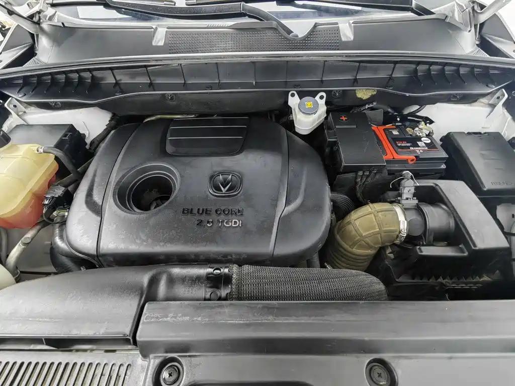 Changan CS95 2018 2017 2.0T 2WD Intelligent Expansion Edition