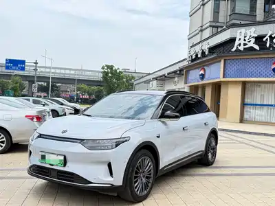 Leapmotor C11