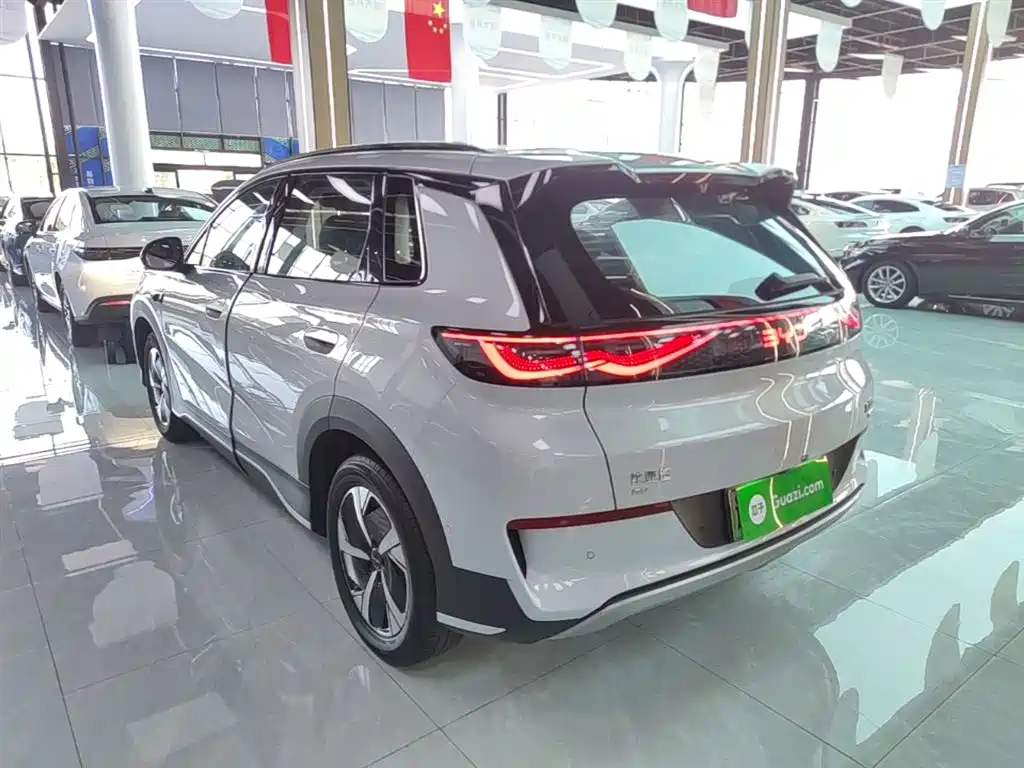BYD Hai Shi 05 EV 2025 520KM Smart Navigation Edition фото 5