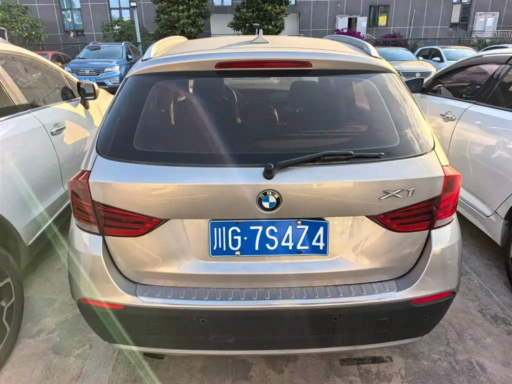 BMW X1 (Import) 2012 sDrive18i Luxury фото 5