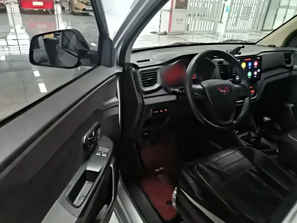 Wuling Motors Wuling Hongguang V 2024 2022 1.5L Power Take Edition Electric Power Steering LAR
