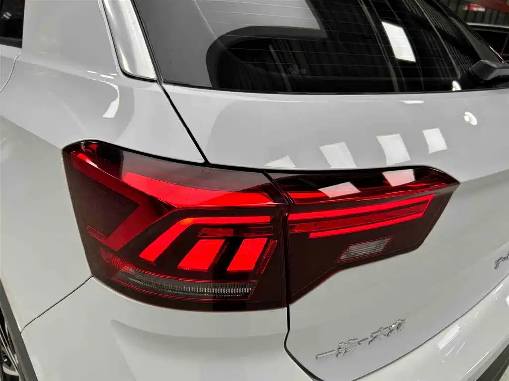 Volkswagen T-ROC 2022 280TSI DSG 2WD Comfort PLUS фото 19